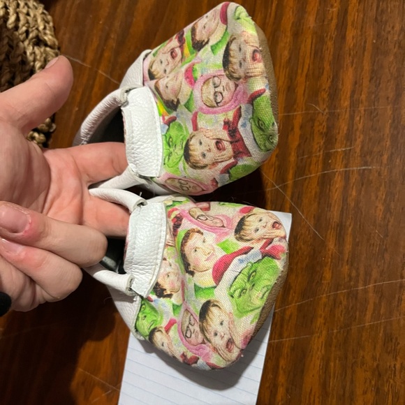 Handmade Genuine Leather Toddler Moccasins - Picture 2 of 2